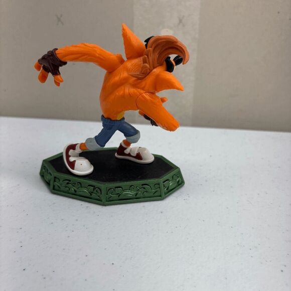 Skylanders Imaginators Crash Bandicoot Figure Wii U XBOX ONE PS3 PS4 360 Switch - Picture 4 of 4